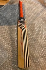 Adidias Incurza V1.0 Cricket