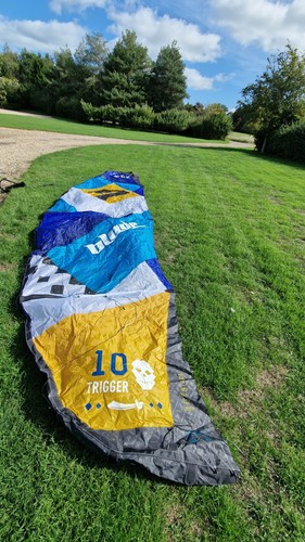 Brand new 2014 blade kite - brand, 10m