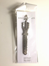 kingdom hearts official  keyblade keychain braveheart    new