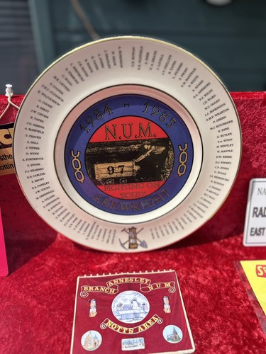 Arkwright colliery strike - ,