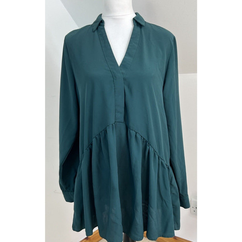 Very green blouse - by,