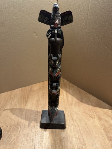 Vintage 1980 totem pole - vintage,