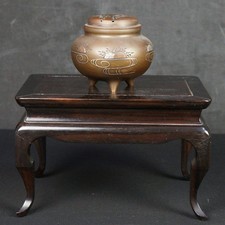 Japanese censer/bonsai stand