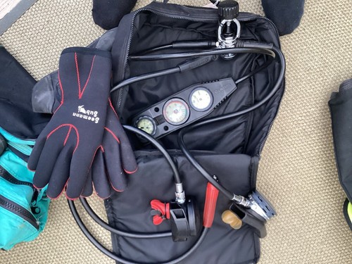 Scuba diving equipment pre - diving,