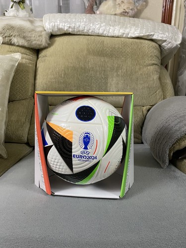 Adidas euro 2024 pro - adidas,