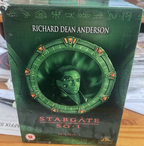 Stargate season 5 - 5, (2003)