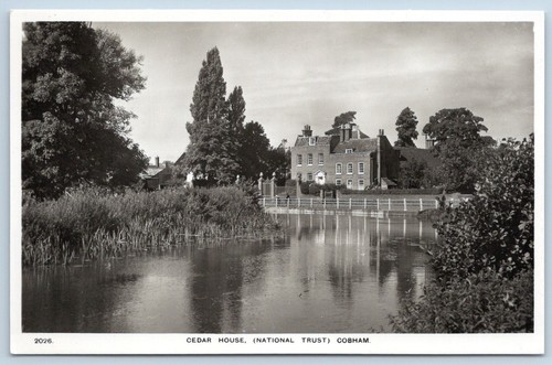 Cobham surrey postcard - rp,