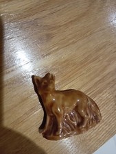 Small Fox Statue / Figure / Figurine / Decorative Ornament