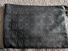 Atmosphere Primark Gothic