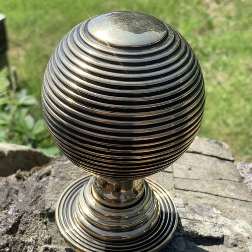 Large victorian style beehive - large,