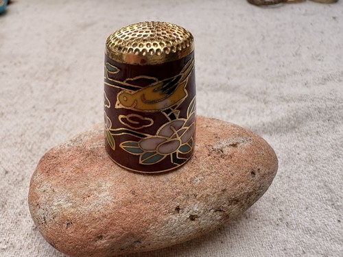 Very pretty vintage cloisonné - pretty,