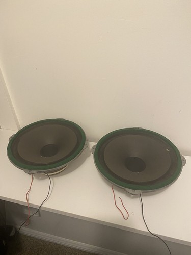 Pair wharfdale made in - of,