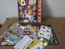 Junior Cluedo Board game   Hasbro