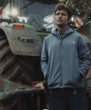 Red Torpedo Soft Shell Jacket Size Medium