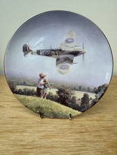 Royal Doulton Collectors Plate - Defenders of the Realm - Spitfire Flypast