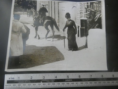 Wwi press photo queen - photo, mary
