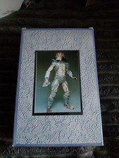 1/6 PVC Predator 2.     Vinyl