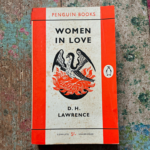 Penguin books women love - penguin, by