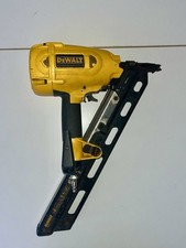DeWalt D51823 31° Clipped Head Framing Nailer - Fully Working, Good Condition