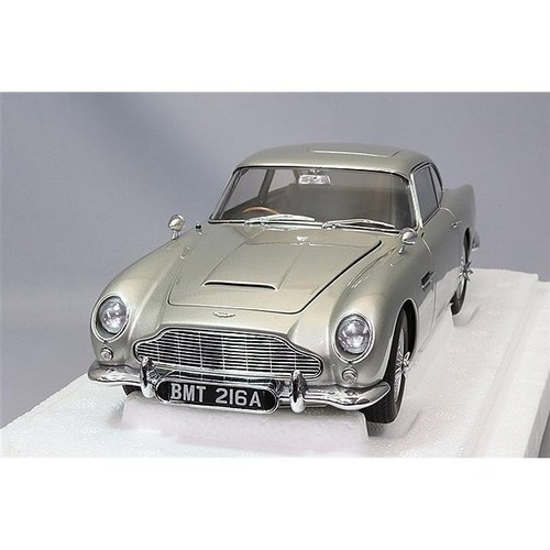 Autoart composite aston martin - composite,