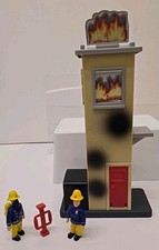 FIREMAN SAM FIGURES & TRAINING