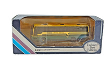 EFE 26601 Plaxton Paramount 3500 Scale 1:76 Coach Premier Travel Services Boxed.
