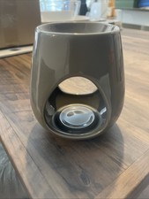 Grey Ceramic House Oil/Wax Melt Tealight Burner