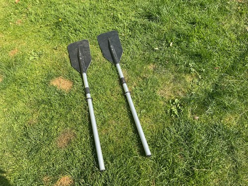 Used pair short dinghy - a,