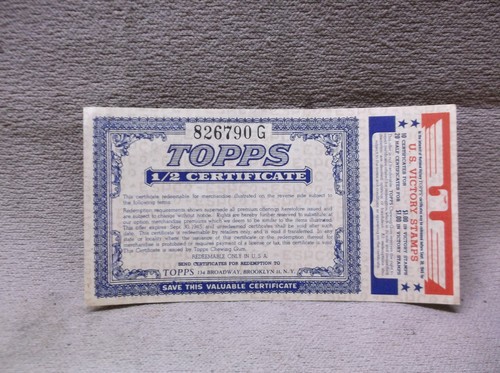Vintage collectible 1945 topps - collectible,