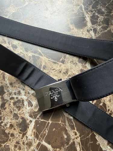 Prada logo plaque buckle belt - prada,