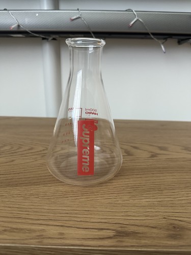Supreme hario erlenmeyer flask - erlenmeyer,