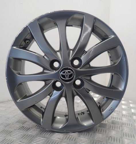 Toyota yaris grey alloy - ",