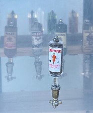 Dolls House Beefeater Gin Glass Bottle In A Pewter Optic 1:12 Scale tumdee