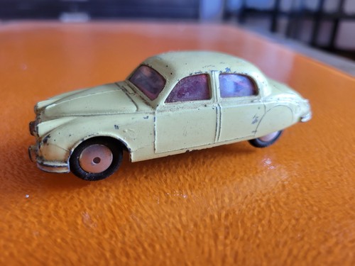Vintage 1957 corgi - 1957,