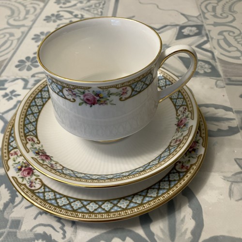 Paragon trio burford white - trio,