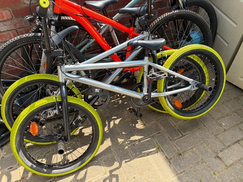 Wipe bmx style bikes - style,