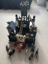 Le Toy Van Castle Play Set and