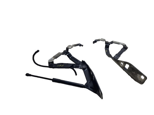 Audi bonnet hinges - tt, of