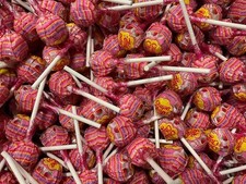 50 x STRAWBERRY AND CREAM Chupa Chups Lollipops BEST SELLING FLAVOUR