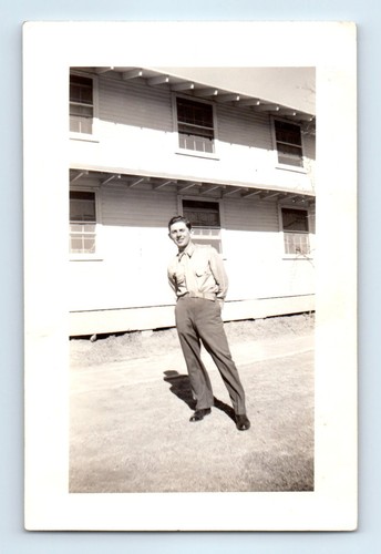 Old vintage photo solo army - photo,
