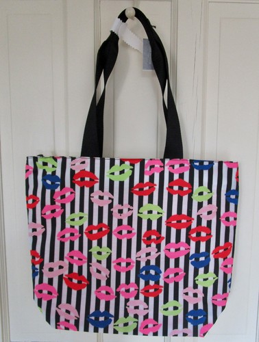 Lulu guinness stripe lip blot - guinness,