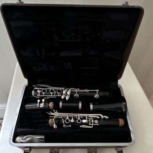 Buescher clarinet black - buescher, bb