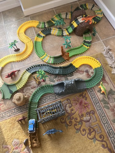 Jurassic world dinosaur - jurassic, track