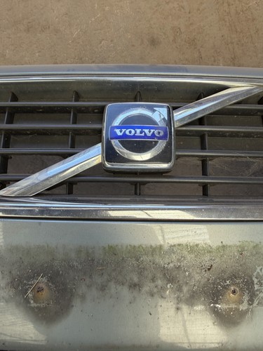 Complete front bumper volvo - front,