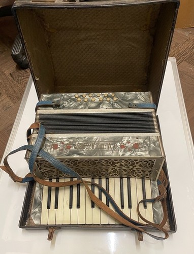 Vintage viceroy accordion - viceroy,