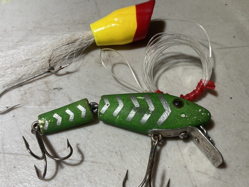Antique lure bass master - antique, l&s