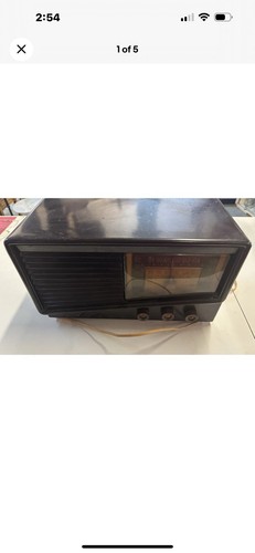 Vintage philco bakelite - vintage, radio
