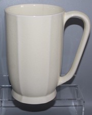 KEITH MURRAY WEDGWOOD TALL
