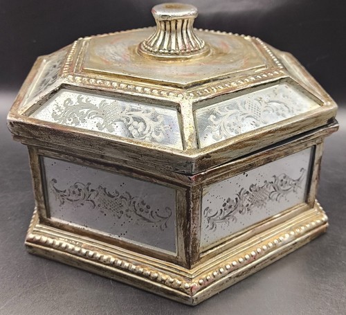 Vintage hexagonal mirrored - hexagonal,