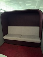Boss Design: Cocoon COC/1 Meeting Booth in Grey/Purple Fabric 